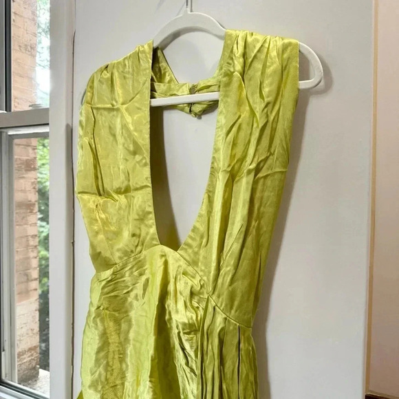 Elliatt Revolve Croatia Mini Dress Cocktail Party Crossover Halter in Citron - Picture 12 of 17